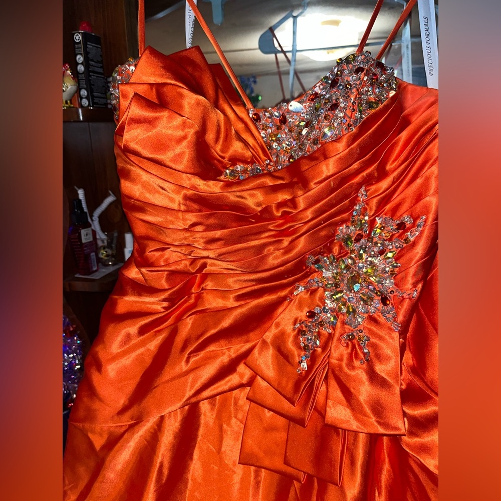Prom dress - Picture 8 of 16